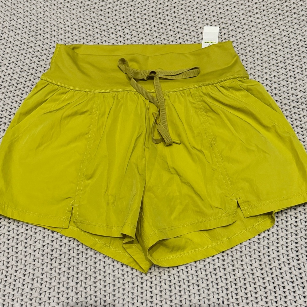 NWT Offline by Aerie The Hugger Yellow Women's Shorts XS